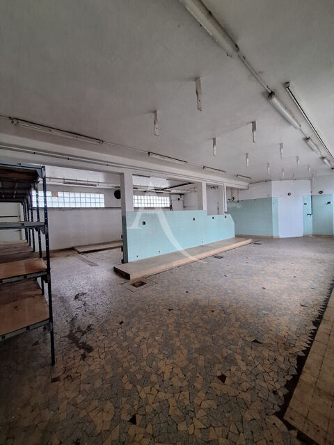 Entrep&ocirc;t &agrave; louer &agrave; Chelles - 85 m&sup2; 785 77500 Chelles