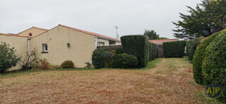  Immeuble � vendre 196 m�