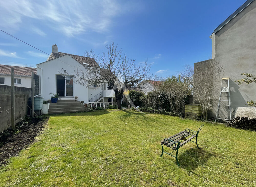 Maison 4 chambres et 1 bureau - Petit Chantilly