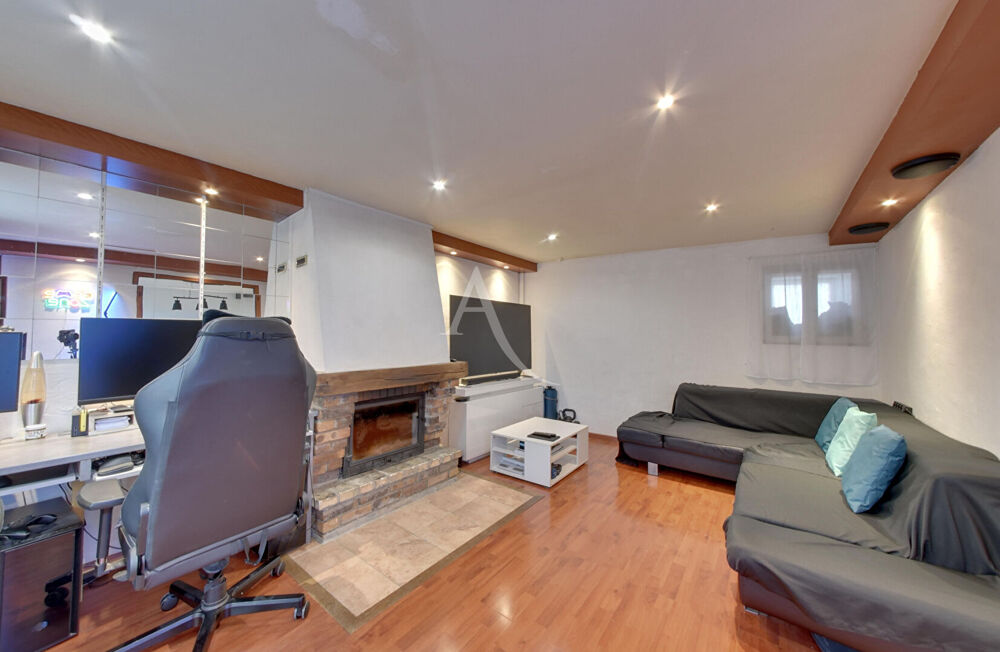 Vente Appartement Logement OZOIR LA FERRIERE ! De beaux volumes ! Ozoir la ferriere