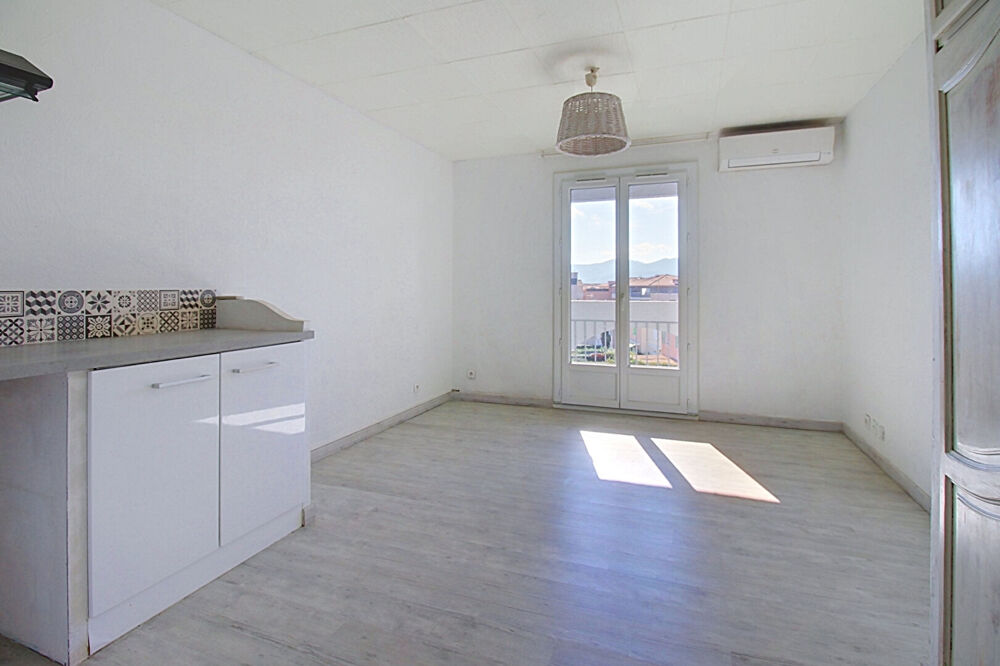Location Appartement A LOUER EN EXCLUSIVITE - PUGET SUR ARGENS STUDIO PARKING Puget sur argens