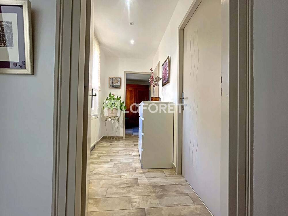 Vente Maison Maison Pierreclos 5 pièces 161.53 m2 Pierreclos