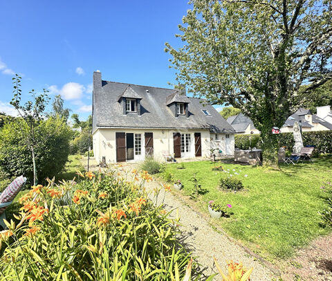 Maison traditionnelle à vendre à ROCHEFORT-EN-TERRE 299900 Rochefort-en-Terre (56220)