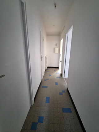 Appartement à louer 2 pièces 39 m²