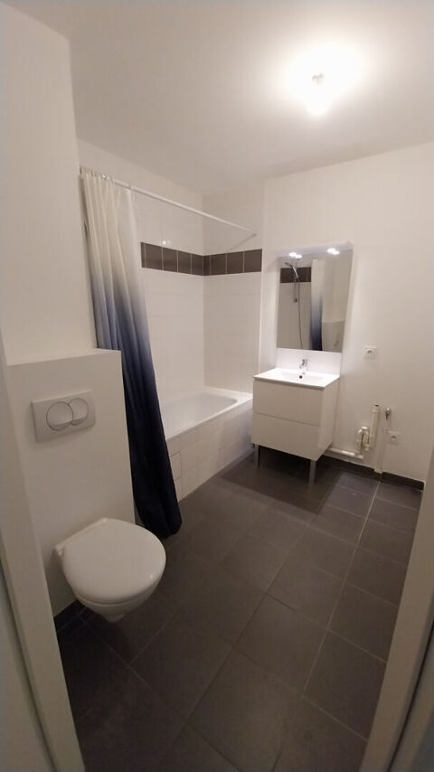  Appartement � louer 5 pi�ces 99 m�