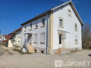  Immeuble � vendre 7 pi�ces 139 m�