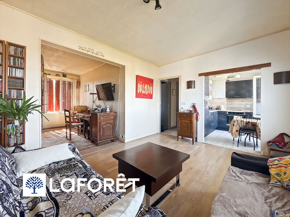 Appartement 4 pièces à vendre à Sainte-Geneviève-des-Bois - Réf 16474