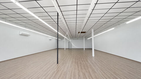   Local commercial Royan 400 m2 - zone commerciale Royan 2 
