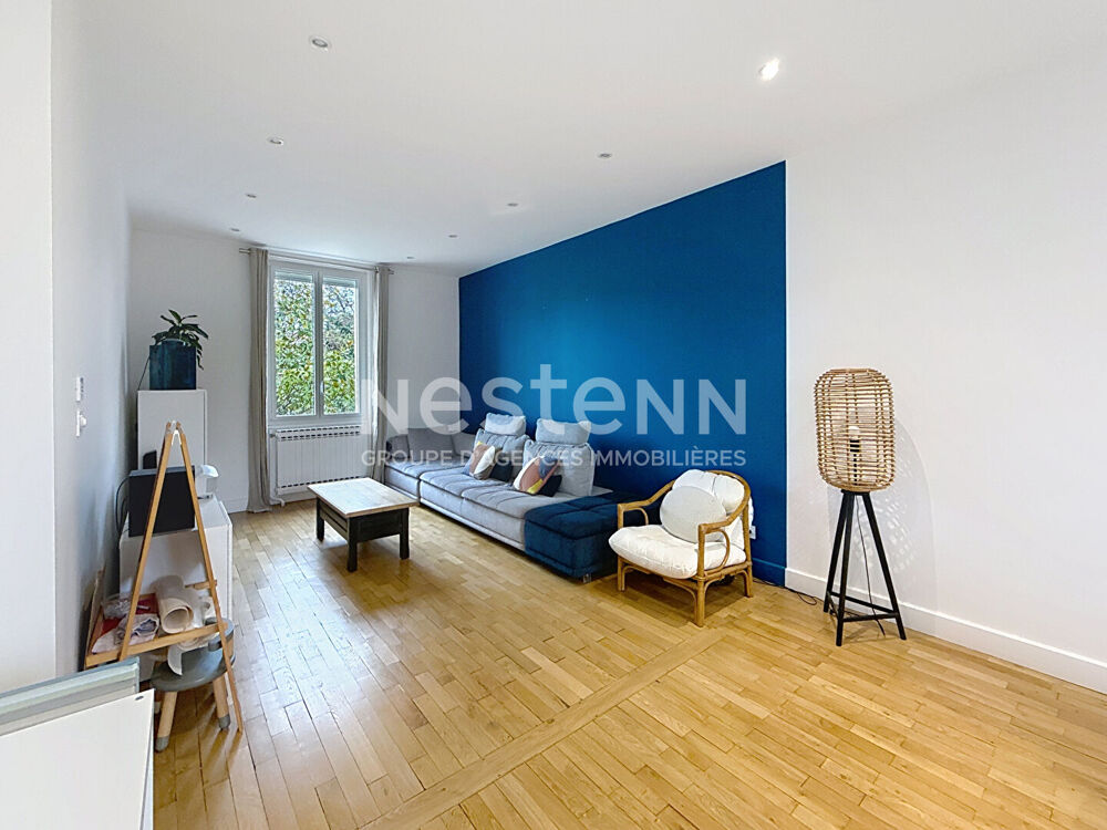 Vente Maison Maison indépendante de 1930 Rénovée avec garage 4 chambres - 69500 BRON Bron