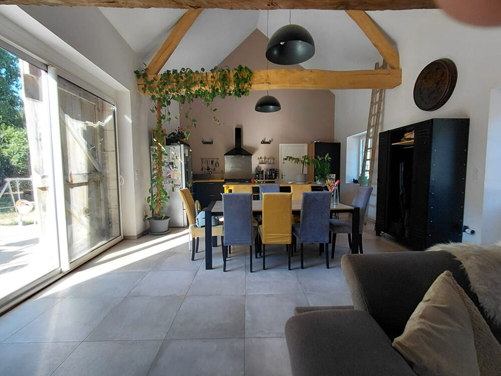 Vente Maison Maison spacieuse de 6 pièces à vendre à Bridore Loches