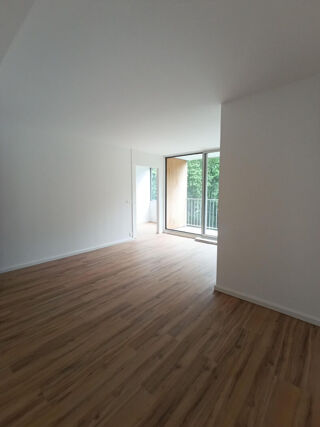  Appartement à louer 4 pièces 78 m²