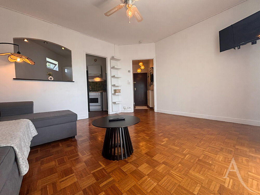 Location Appartement Bourges - Appartement meublé avec balcon ! Bourges