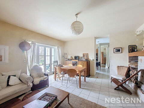   A Vendre Maison de ville de 134 m� avec terrasse et jardin au coeur de M�zin Maison - 5 pi�ce(s) - 134 m�