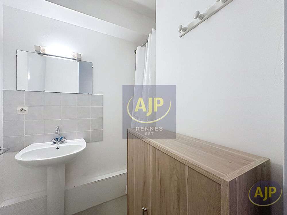 Location Appartement STUDIO meublé - BRUZ Bruz