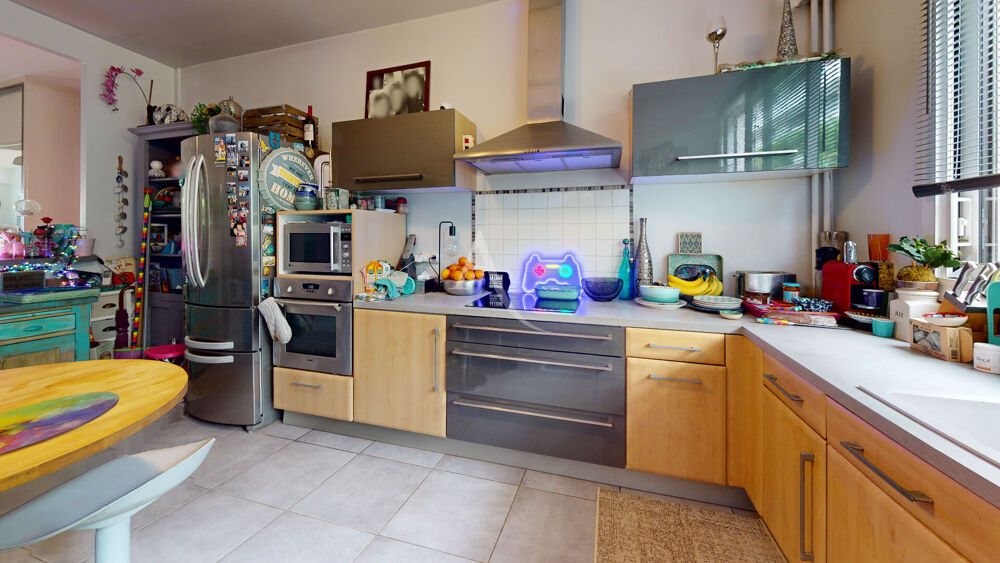à vendre  Appartement Le Mesnil-le-Roi (78600)