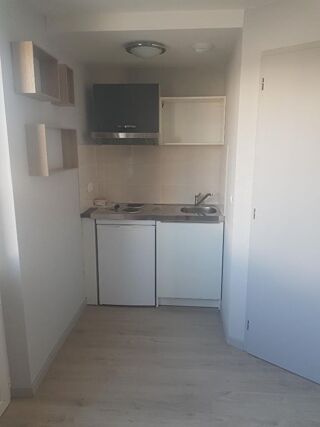  Appartement à louer 1 pièce 16 m²