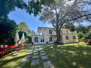  Maison à vendre 5 pièces 203 m²