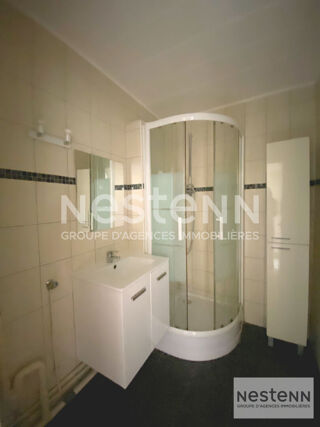  Appartement à louer 2 pièces 37 m²
