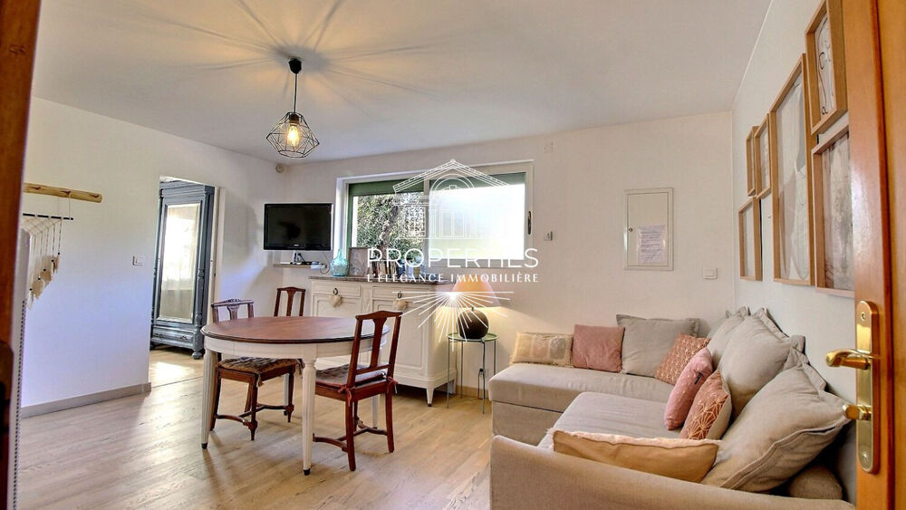 Vente Appartement BORMES - T2 - RENOVÉ - REZ-DE-JARDIN - STATIONNEMENT PRIVATIF Bormes les mimosas
