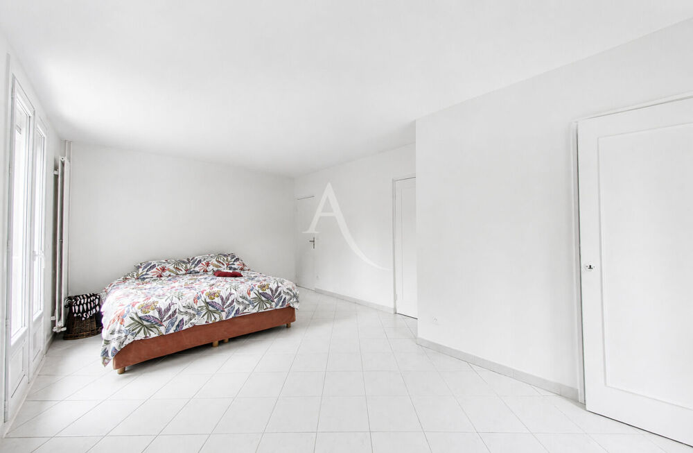 à vendre  Maison Ozoir-la-Ferrière (77330)