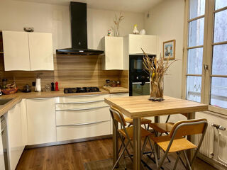  Appartement à vendre 4 pièces 141 m²