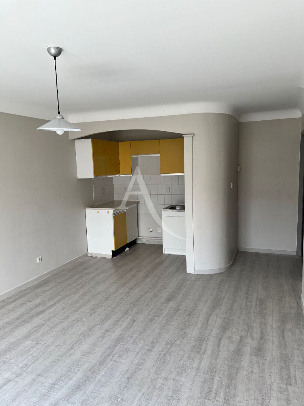 Location Appartement Appartement La Roche Sur Yon 2 pièce(s) 48.50 m2 La roche sur yon