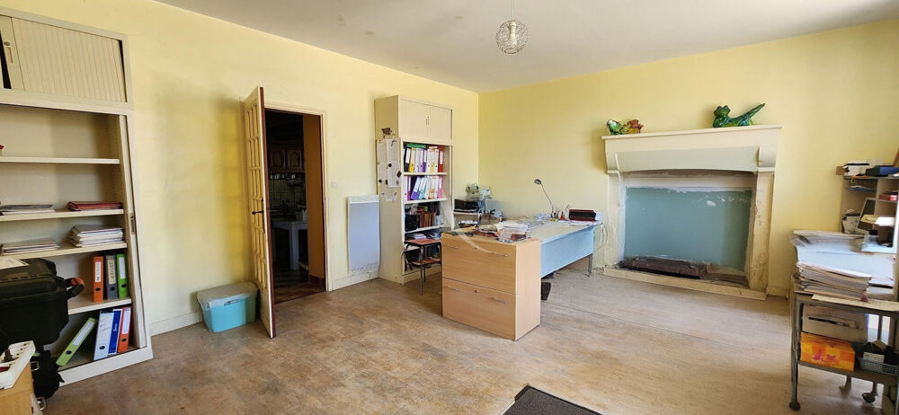 Vente Maison VIVONNE - CORPS DE FERME RENOVE - DEPENDANCE - TERRAIN Vivonne