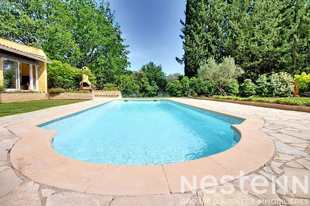 Vente Maison A VENDRE  : Maison avec dépendances, piscine et grand terrain . Le cannet des maures