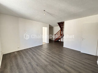  Appartement à louer 4 pièces 78 m²