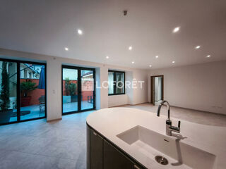  Appartement � vendre 3 pi�ces 110 m�