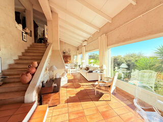  Maison  vendre 9 pices 205 m