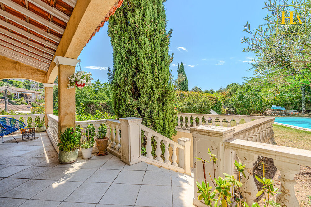 Vente Maison Charmante maison avec un superbe cachet de 132 m² Le tignet
