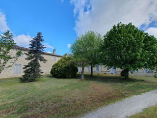  Immeuble � vendre 2620 m�