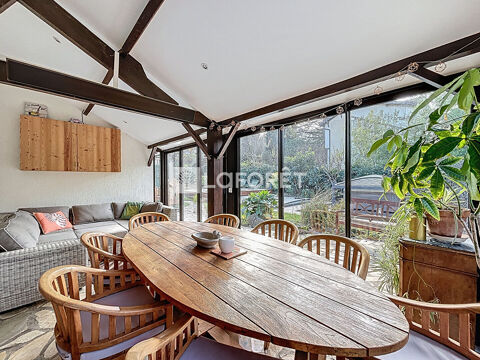  Maison � louer 8 pi�ces 250 m�