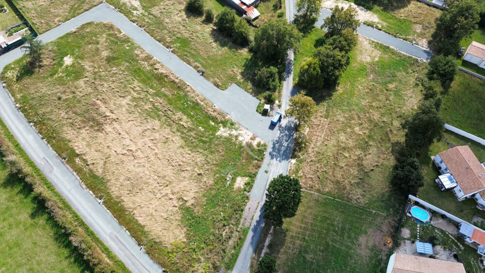 Vente Terrain Réalisez librement votre maison, Terrain Commequiers 463 m2 Commequiers