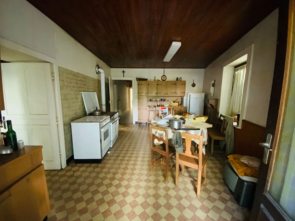 Vente Maison Ferme avec pont de grange à rénover Montrond le chateau