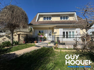  Maison  vendre 6 pices 132 m