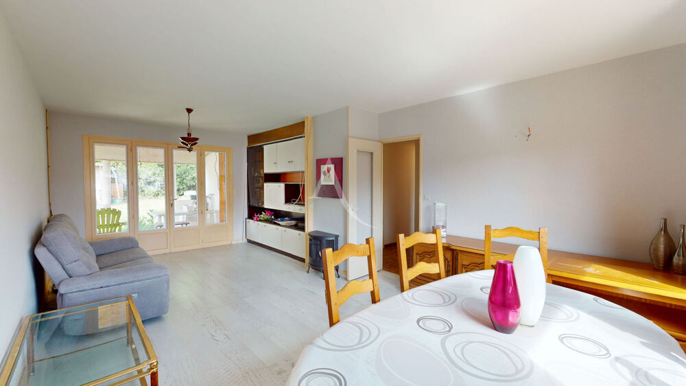 Maison de plain-pied rénovée à vendre à Saint-Jean-de-Braye , 3 chambres, jardin, garage
