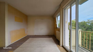  Appartement  vendre 4 pices 75 m