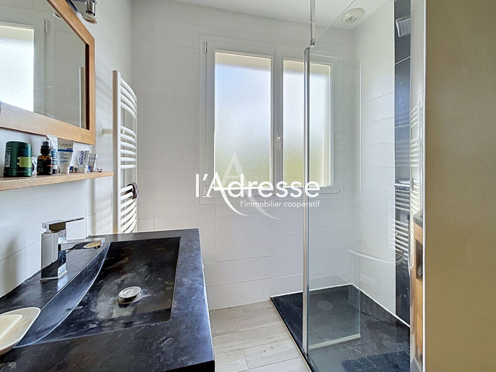 Vente Maison SAINT-AVERTIN - Maison entièrement rénovée de 111m² avec 4 chambres et sous-sol aménagé Saint avertin