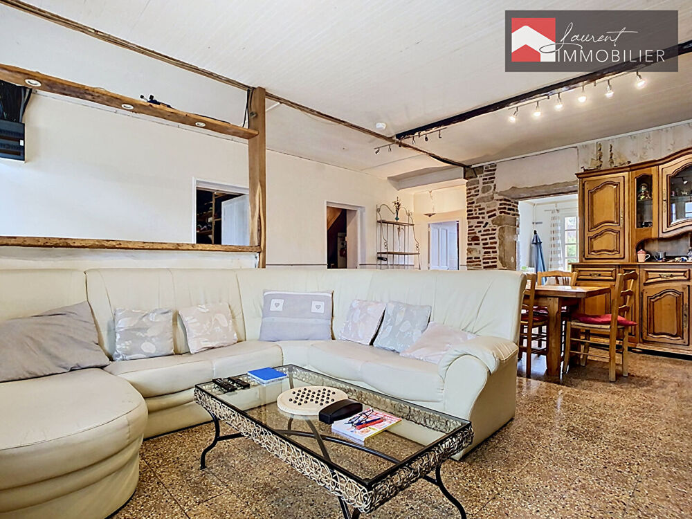 Vente Maison Propriété de caractère sur 16 626 m² avec maison de 175 m² et dépendances, Jouvençon Cuisery