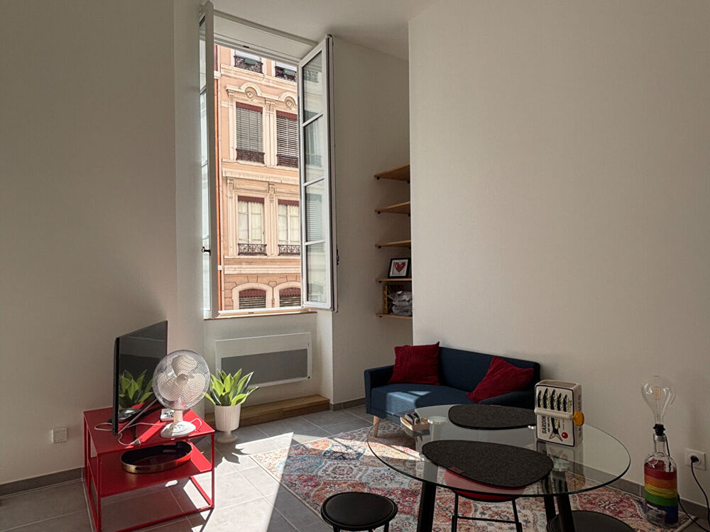 Location Appartement LYON 6 - Magnifique T1 meublé de 34 m2 Lyon 6