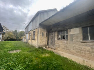  Terrain à vendre 883 m²