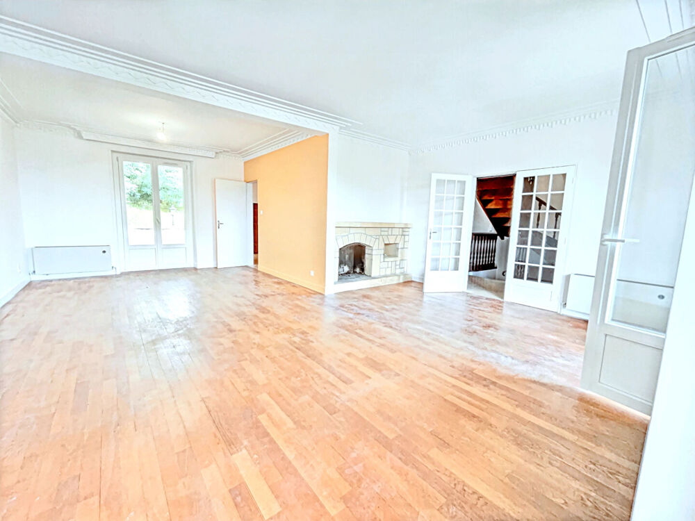 Maison a louer brive-la-gaillarde - 7 pièce(s) - 160 m2 - Surfyn