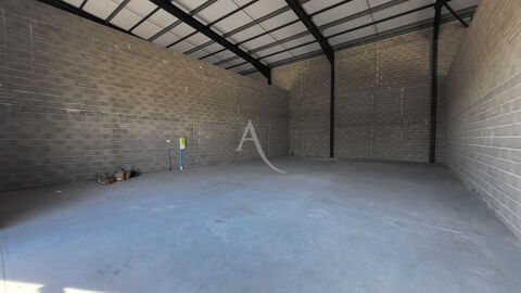 LOCAL NEUF A AMENAGER AVEC STATIONNEMENT ZONE LA BOURIETTE SALVAZA 1680 11000 Carcassonne