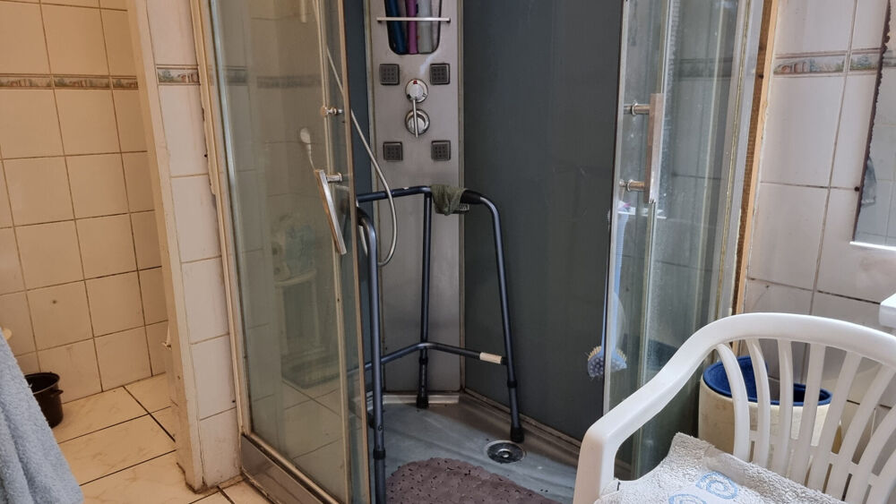 Vente Maison CÔTES-D'ARMOR, Proche de Bon Repos, Charmante Maison Mitoyenne 2 Chambres, Beau Potentiel Bon repos sur blavet