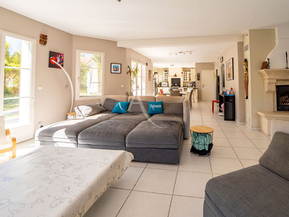 Vente Maison Maison 200 m2 - 4 chambres et 1 bureau - terrain 2040 m2 Congis sur therouanne