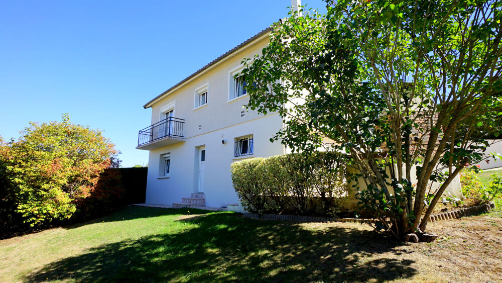 Vente Maison Maison Mezieres Sur Seine 5 pièce(s) 105 m2 Mezieres sur seine