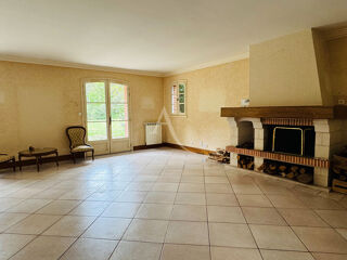  Maison  vendre 6 pices 237 m