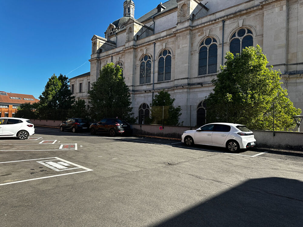 Vente Parking/Garage NANCY - À VENDRE - PLACE DE PARKING AÉRIEN SÉCURISÉE Nancy